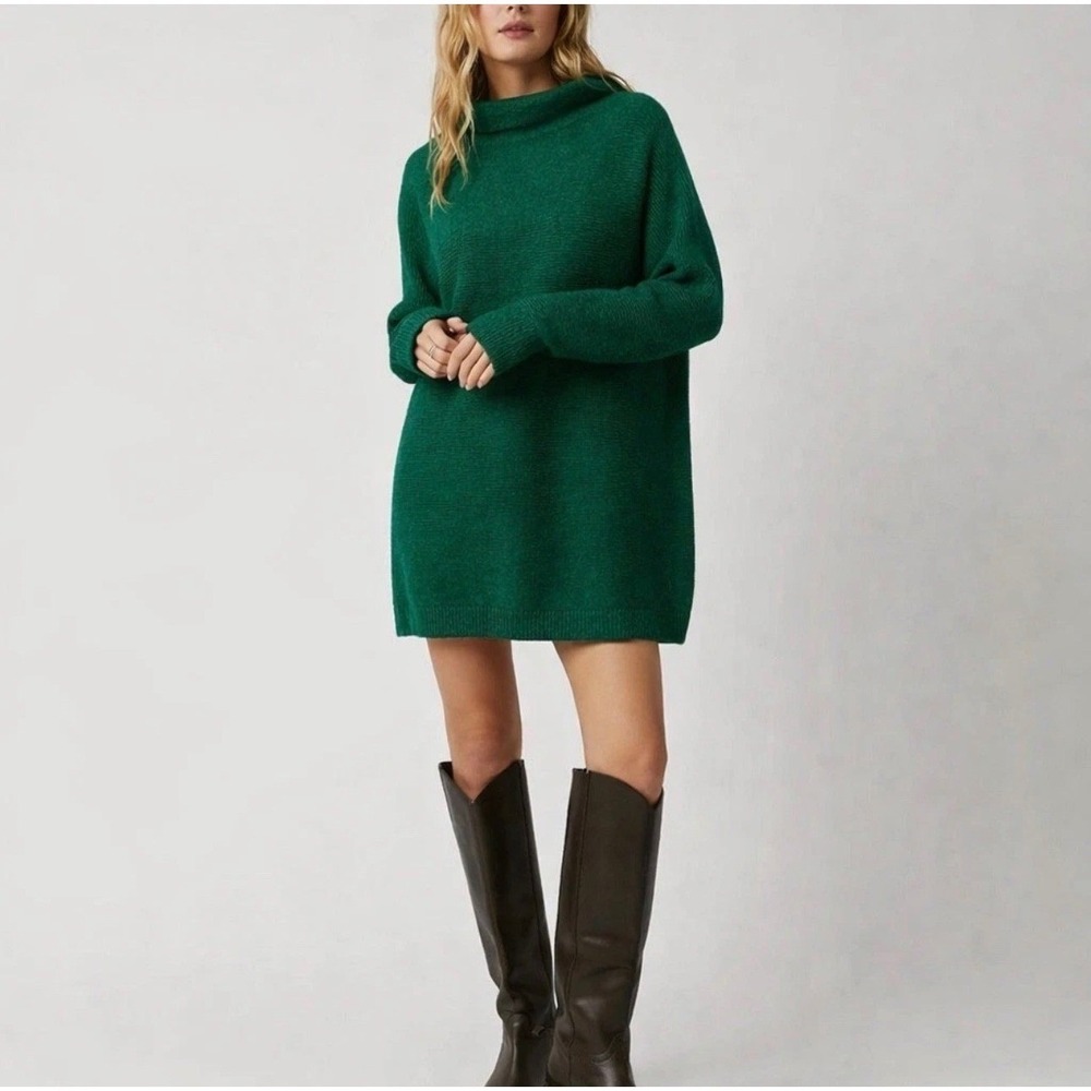 Free People Ottoman Slouchy Turtleneck Long Sleeve Tunic Sweater Green‎ Sz S
